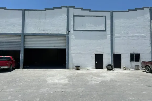 Foto de inmueble en Calle G #6668, Col. Almacentro C.P. 66637, Apodaca