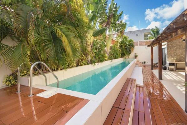 Foto de inmueble en Calle Itzamna, Col. Tumben Kaa C.P. 77760, Tulum