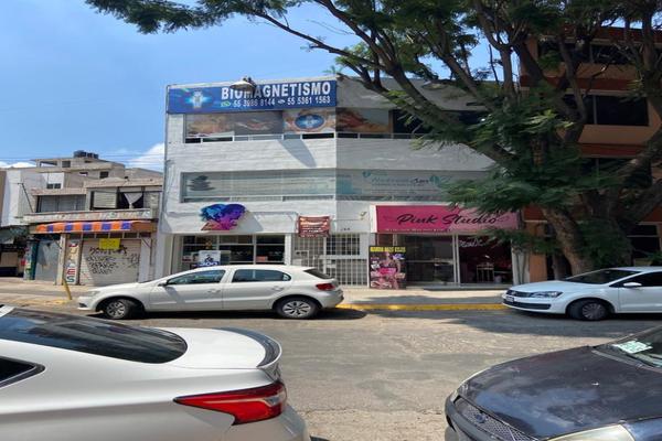 Foto de inmueble en Calle Jalisco, Col. Jacarandas C.P. 54050, Tlalnepantla de Baz