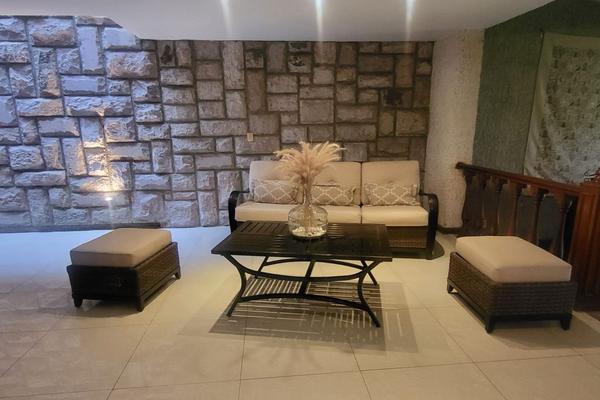 Foto de inmueble en Calle Lacandones #466, Col. Monraz C.P. 44670, Guadalajara
