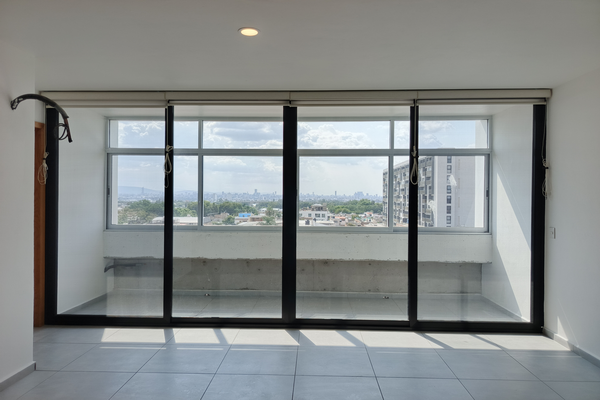 Foto de inmueble en Calle Luis G. Cuevas, Col. Lomas Del Paradero C.P. 44840, Guadalajara