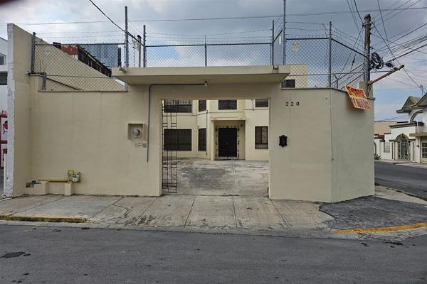 Foto de inmueble en calle, Col. Mitras Norte C.P. 64320, Monterrey