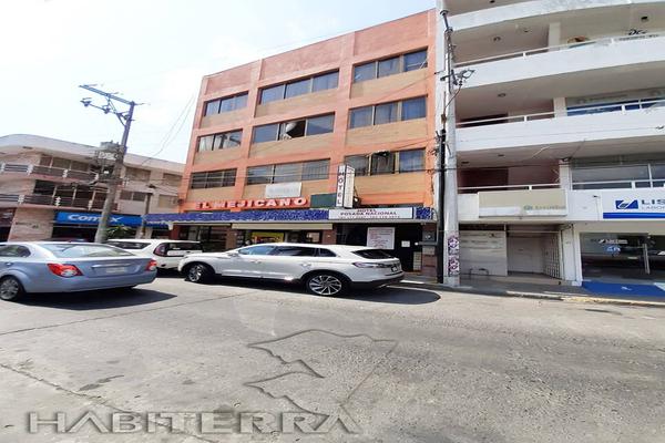 Foto de inmueble en calle: Morelos, Col. Túxpam de Rodríguez Cano Centro C.P. 92800, Tuxpan
