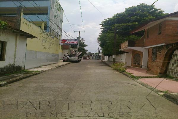 Foto de inmueble en CALLE NEGRETE, ZONA CENTRO, TUXPAN VERACRUZ, Col. Túxpam de Rodríguez Cano Centro C.P. 92800, Tuxpan