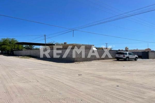 Foto de inmueble en Calle Nogales y Avenida Puerto de Ensenada, Col. José López Portillo C.P. 83556, Puerto Peñasco