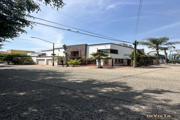Foto de inmueble en CALLE ORION, Col. Chapalita C.P. 44500, Guadalajara