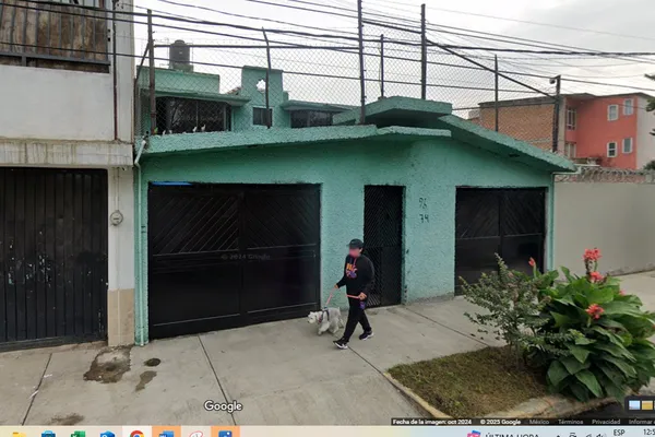 Foto de inmueble en CALLE PASEO DE SICILIA #74, Col. Jardines de Churubusco C.P. 09410, Iztapalapa