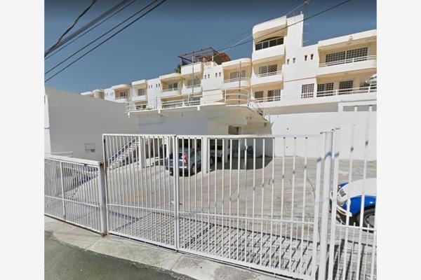 Foto de inmueble en C. PONCIANO ARRIAGA #20, Col. Las Cruces C.P. 39770, Acapulco de Juárez