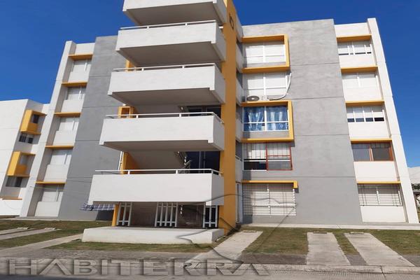 Foto de inmueble en CALLE PUNTA LEON FRACCIONAMIENTO CABO ALTO, Col. Cabo Alto C.P. 92830, Tuxpan