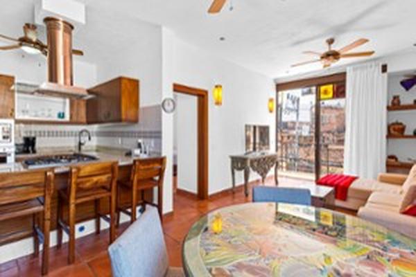 Foto de inmueble en Calle Rodolfo Gómez #465, Col. Altavista C.P. 48380, Puerto Vallarta
