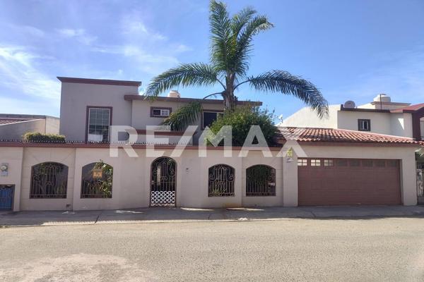 Foto de inmueble en Calle Rosario, Col. Juan Diego C.P. 22785, Ensenada