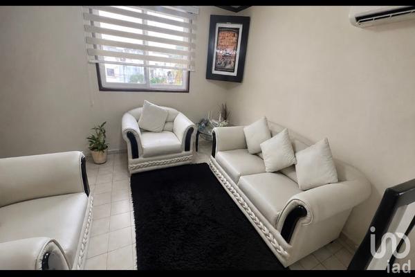 Foto de inmueble en Calle Tiakl #148, Col. Supermanzana 38 C.P. 77507, Benito Juárez