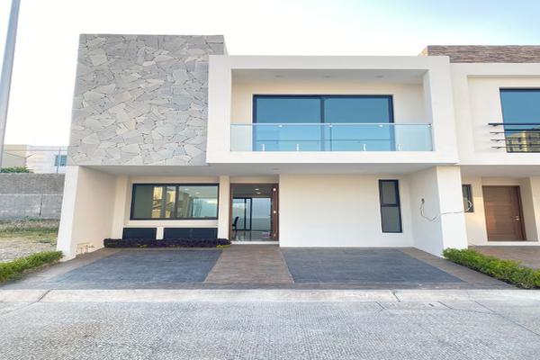 Foto de inmueble en Calle Trafalgar 1395, Col. Real de Valdepeñas C.P. 45130, Zapopan