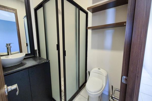 Foto de inmueble en Calle Villa Juárez, Col. La Joyita C.P. 44390, Guadalajara