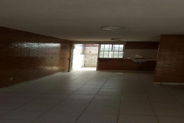 Foto de inmueble en Calle Violetas, Col. El Cuitzillo C.P. 59360, La Piedad