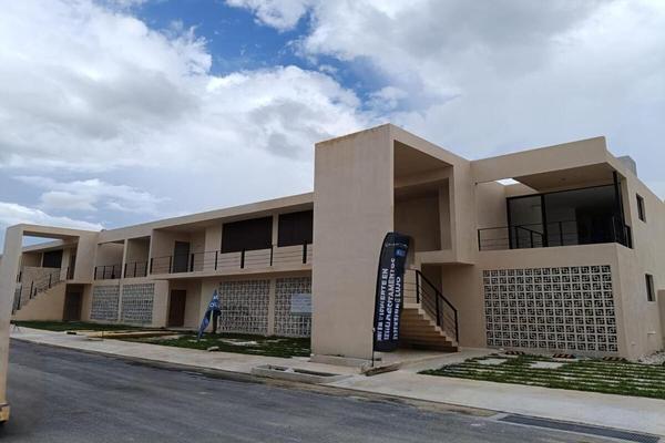 Foto de inmueble en calle, Col. Xoclan Carmelitas C.P. 97246, Mérida
