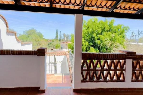Foto de inmueble en Calle Zaragoza, Col. Chapala Centro C.P. 45900, Chapala