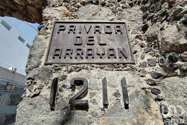 Foto de inmueble en Callejón Arrayan #1287, Col. Las Palmas C.P. 62050, Cuernavaca