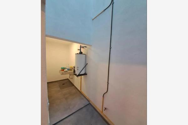 Foto de inmueble en CALLEJON DE LAS FLORES #17, Col. Lomas de San Lorenzo C.P. 09780, Iztapalapa