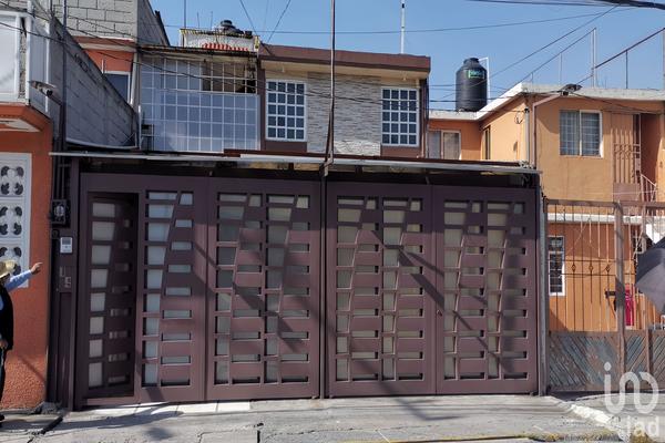 Foto de inmueble en CALPULLIS #620, Col. Ciudad Azteca Sección Oriente C.P. 55120, Ecatepec de Morelos