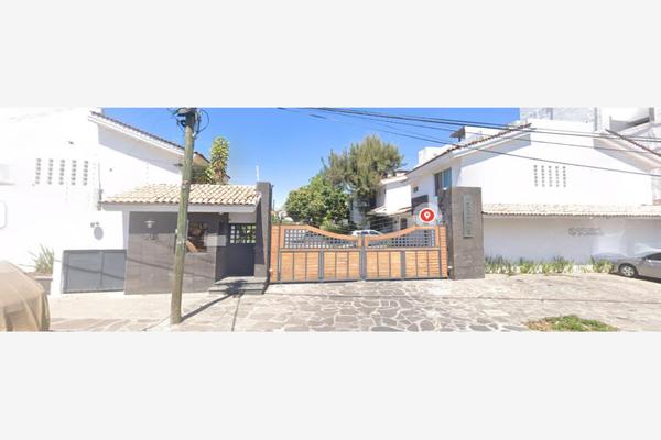 Foto de inmueble en CALZ. CENTRAL 930 #00, Col. La Grana C.P. 45180, Zapopan