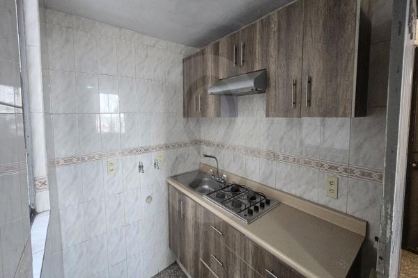 Foto de inmueble en Calzada Constituyentes 2900, Col. Constitución C.P. 45180, Zapopan