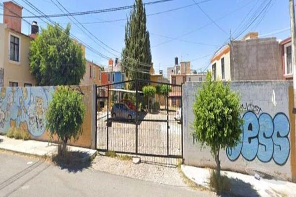 Foto de inmueble en Calzada de la AmarguraModulo 2Lote 6Manzana 49, Col. Lomas de San Pedrito C.P. 76148, Querétaro