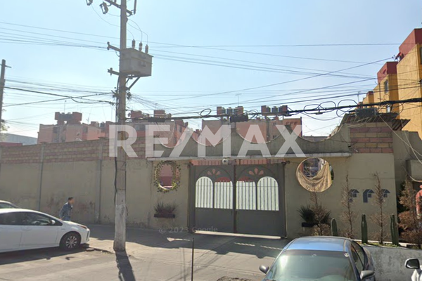 Foto de inmueble en Calzada de la ronda, Col. Ex-Hipódromo de Peralvillo C.P. 06250, Cuauhtémoc