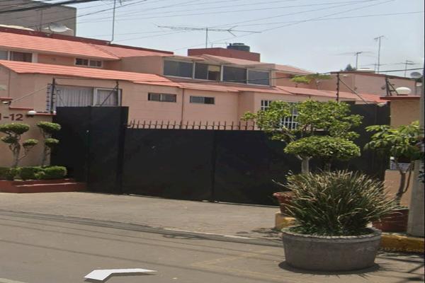 Foto de inmueble en Calzada de las Bombas, Col. Ex-Hacienda Coapa C.P. 04980, Coyoacán