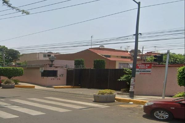 Foto de inmueble en Calzada de las Bombas, Col. Ex-Hacienda Coapa C.P. 04980, Coyoacán