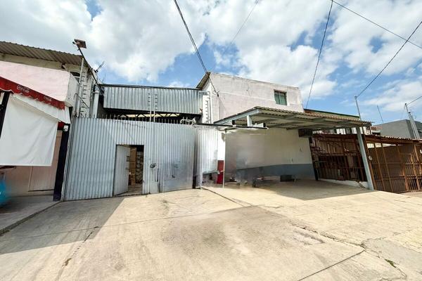 Foto de inmueble en Calzada de las Palmas, Col. Ciudad Granja C.P. 45010, Zapopan