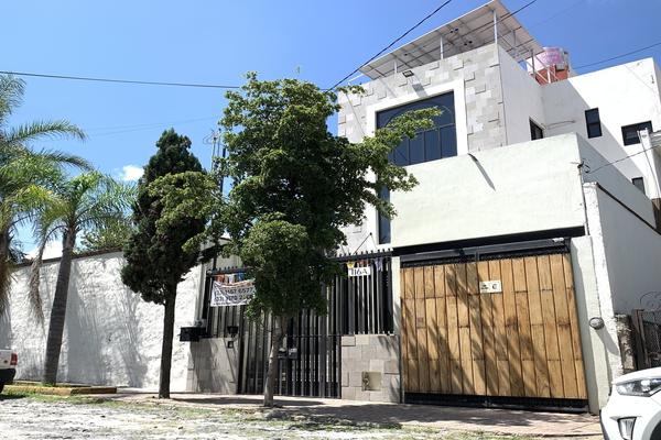 Foto de inmueble en Calzada de los Angeles, Col. Ciudad Granja C.P. 45010, Zapopan