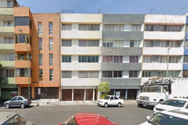 Foto de inmueble en CALZ DE LOS TENORIOS #185, Col. Rinconada Las Hadas C.P. 14390, Tlalpan