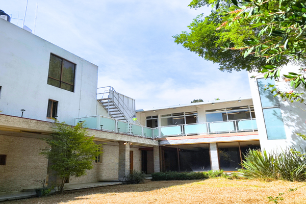 Foto de inmueble en calzada del hueso, Col. Floresta Coyoacán C.P. 14310, Tlalpan