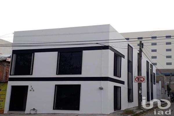Foto de inmueble en CALZADA DELOS FRESNOS #215, Col. Ciudad Granja C.P. 45010, Zapopan