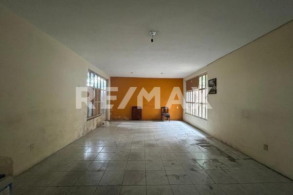 Foto de inmueble en Calzada Héroes de Chapultepec, Col. Xochimilco C.P. 68040, Oaxaca de Juárez