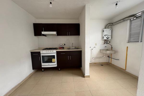 Foto de inmueble en Calz. Ignacio Zaragoza, Col. General Ignacio Zaragoza C.P. 15000, Venustiano Carranza