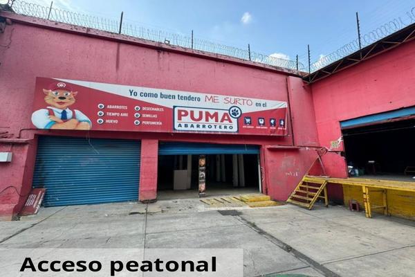 Foto de inmueble en Calzada Ignacio Zaragoza, Col. San Lorenzo Xicotencatl C.P. 09130, Iztapalapa