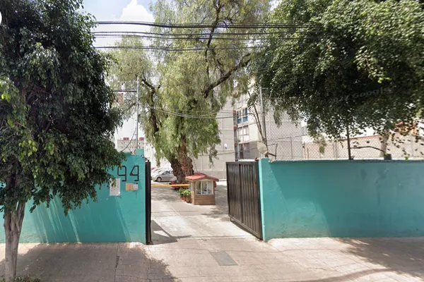 Foto de inmueble en CALZADA SANTA CRUZ CACALCO #94, Col. San Joaquín C.P. 11260, Miguel Hidalgo