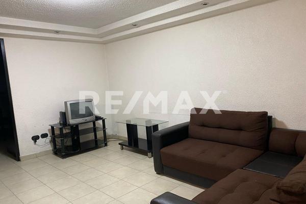 Foto de inmueble en Calzada Ticomán, Col. La Laguna Ticomán C.P. 07340, Gustavo A. Madero