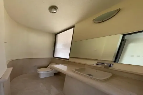 Foto de inmueble en Calzada ticoman y pisagua #122, Col. Residencial Zacatenco C.P. 07369, Gustavo A. Madero