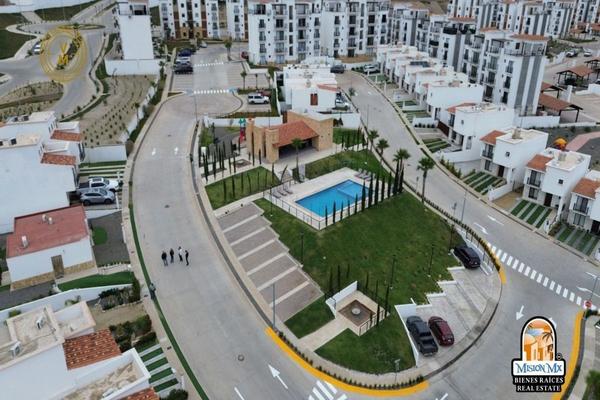 Foto de inmueble en Calzada Vista al Mar, Col. Colinas del Sauzal C.P. 22760, Ensenada