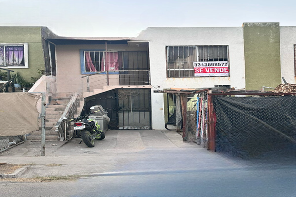 Foto de inmueble en Camelia, Col. Los Abedúles C.P. 45650, Tlajomulco de Zúñiga