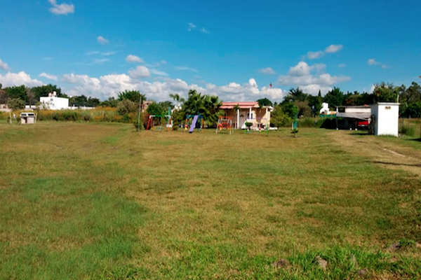 Foto de inmueble en Camelias, Col. Lomas de San Juan Texcalpan C.P. 62847, Atlatlahucan