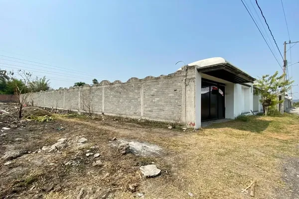 Foto de inmueble en Caminio Real del Puente, Col. Lázaro Cárdenas C.P. 62790, Xochitepec