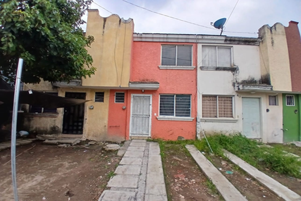 Foto de inmueble en Cam. a San Sebastian el Grande, Col. San Sebastián El Grande C.P. 45650, Tlajomulco de Zúñiga