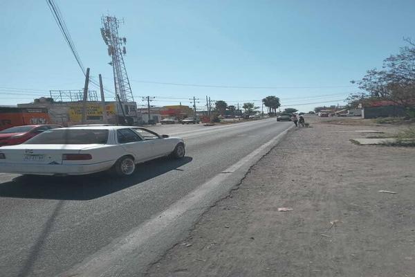 Foto de inmueble en Camino al Salto Juanacatlan, Col. Álvarez del Castillo C.P. 45680, El Salto