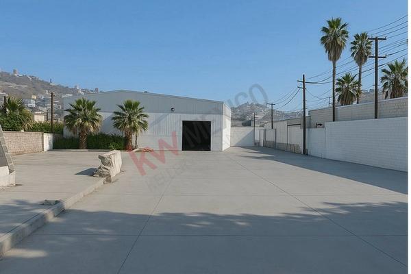 Foto de inmueble en Camino Murua #1050, Col. Murua Oriente C.P. 22465, Tijuana