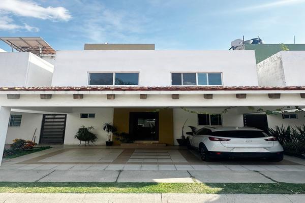 Foto de inmueble en Camino Real a Colima, Col. Bonanza Residencial C.P. 45645, Tlajomulco de Zúñiga