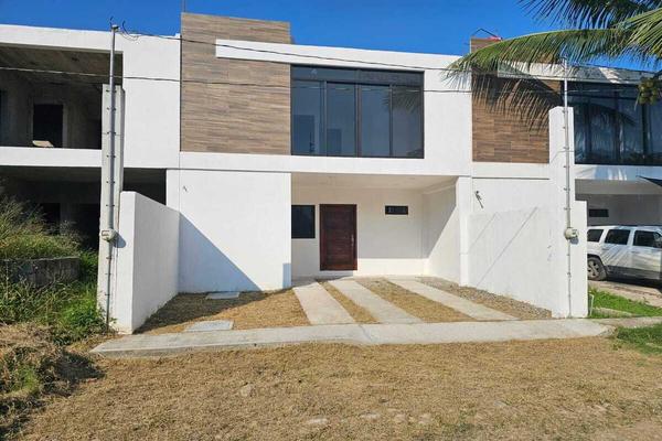 Foto de inmueble en  , Col. Campestre Alborada C.P. 92893, Tuxpan